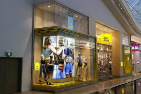 jay-jays—-chadstone.jpg